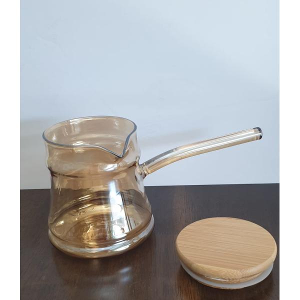 Glass coffee pot with bamboo lid